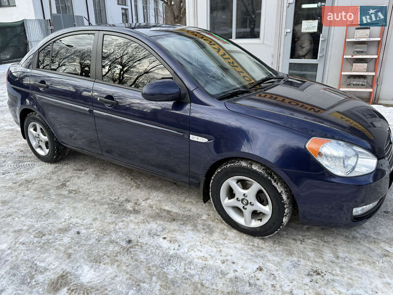 Седан Hyundai Accent 2008 в Львове