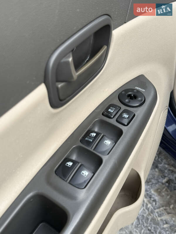 Седан Hyundai Accent 2008 в Львове