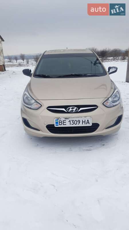 Седан Hyundai Accent 2013 в Николаеве