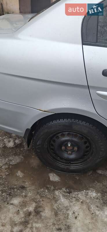 Седан Hyundai Accent 2008 в Киеве фото 6 Седан Hyundai Accent 2008 в Киеве