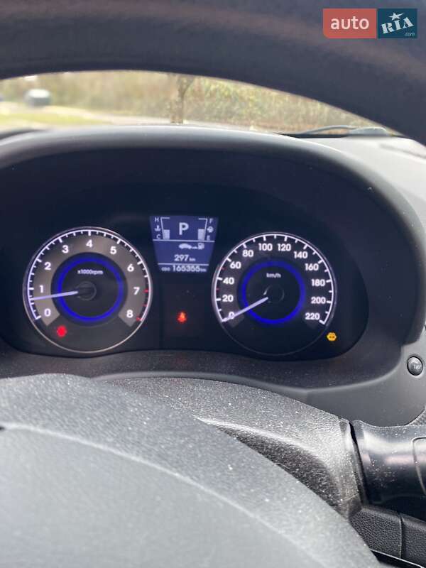 Седан Hyundai Accent 2011 в Киеве