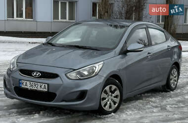Седан Hyundai Accent 2019 в Киеве
