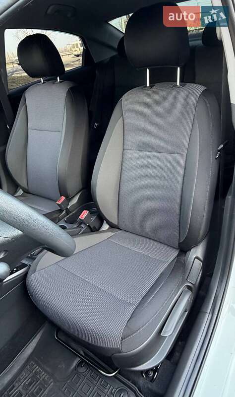 Седан Hyundai Accent 2017 в Днепре