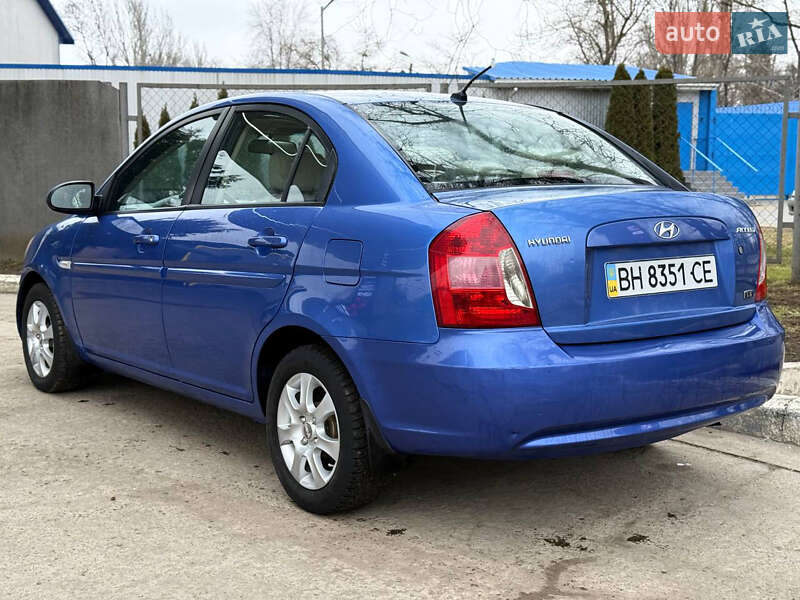 Седан Hyundai Accent 2008 в Одессе
