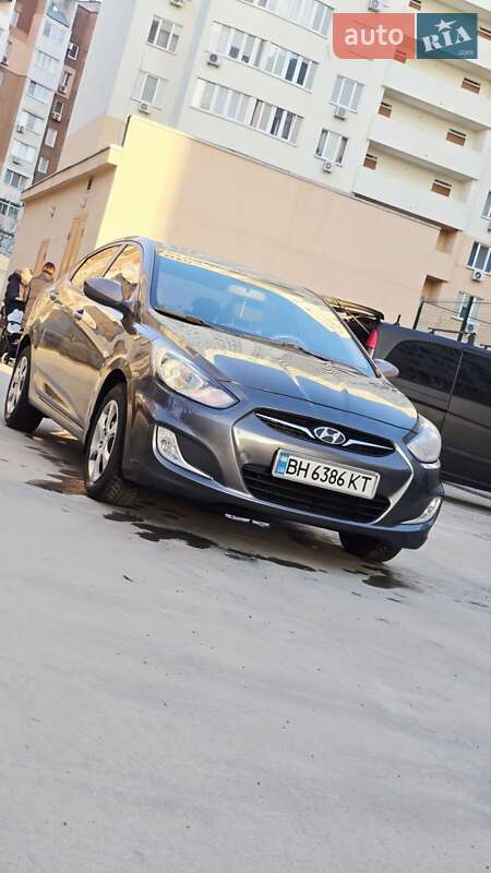 Седан Hyundai Accent 2012 в Одессе