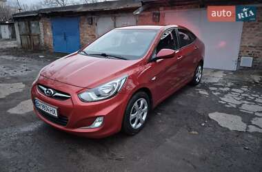 Седан Hyundai Accent 2012 в Днепре
