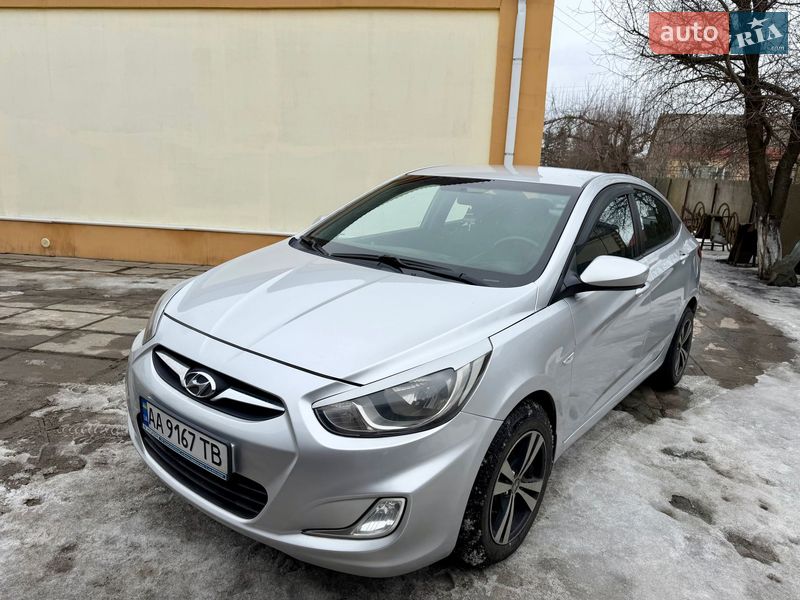 Седан Hyundai Accent 2011 в Киеве фото 2 Седан Hyundai Accent 2011 в Киеве
