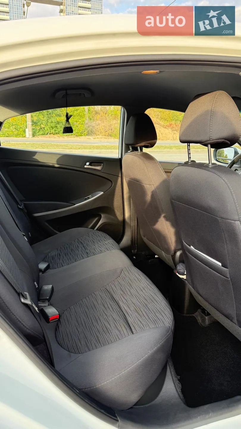 2016 Hyundai Accent - мініатюра 28