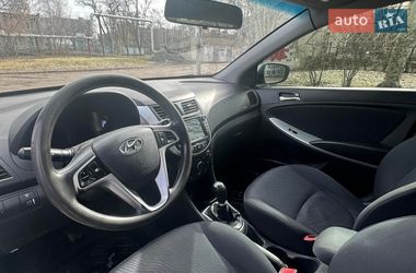 Седан Hyundai Accent 2011 в Днепре