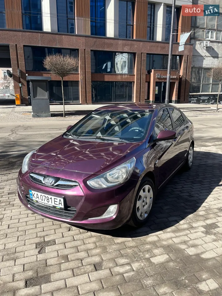2011 Hyundai Accent - мініатюра 17