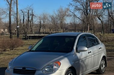 Седан Hyundai Accent 2008 в Кривом Роге
