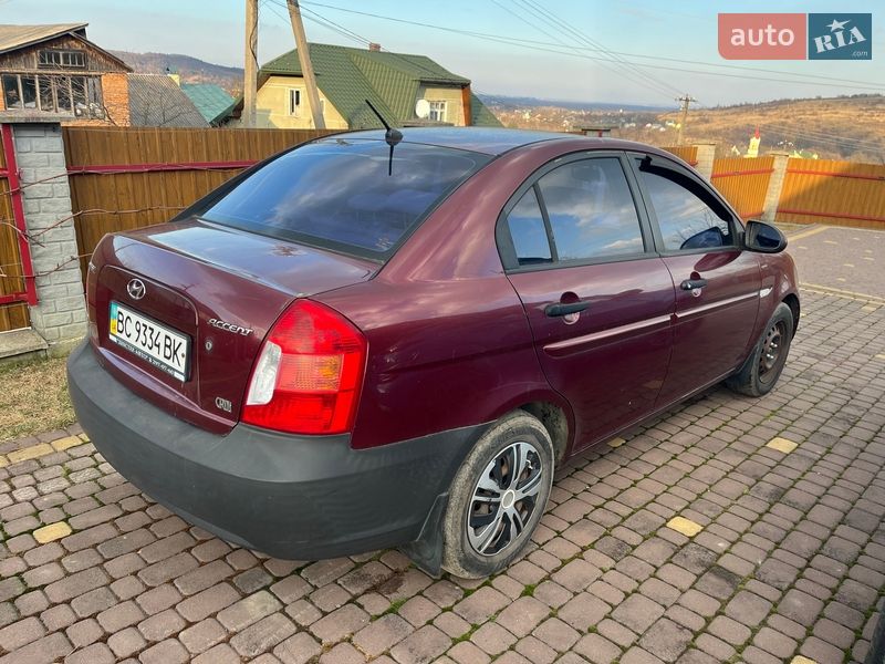 Hyundai Accent 2008