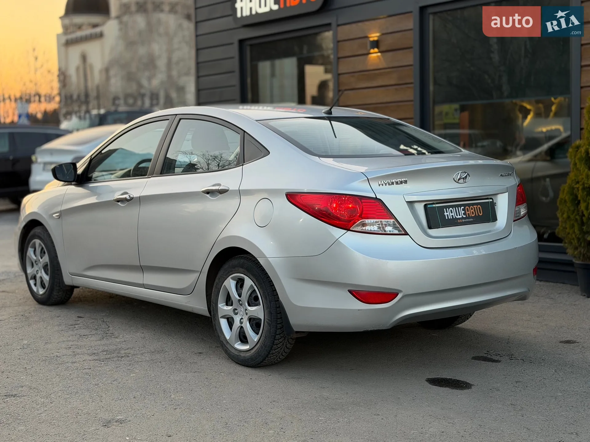 2011 Hyundai Accent - мініатюра 10