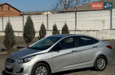 Седан Hyundai Accent 2011 в Кременчуге