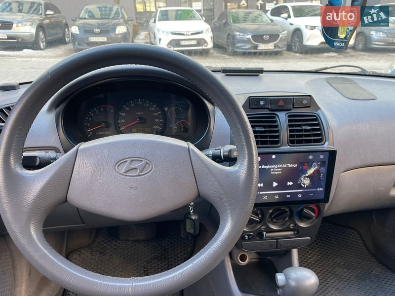 Седан Hyundai Accent 2003 в Ирпене