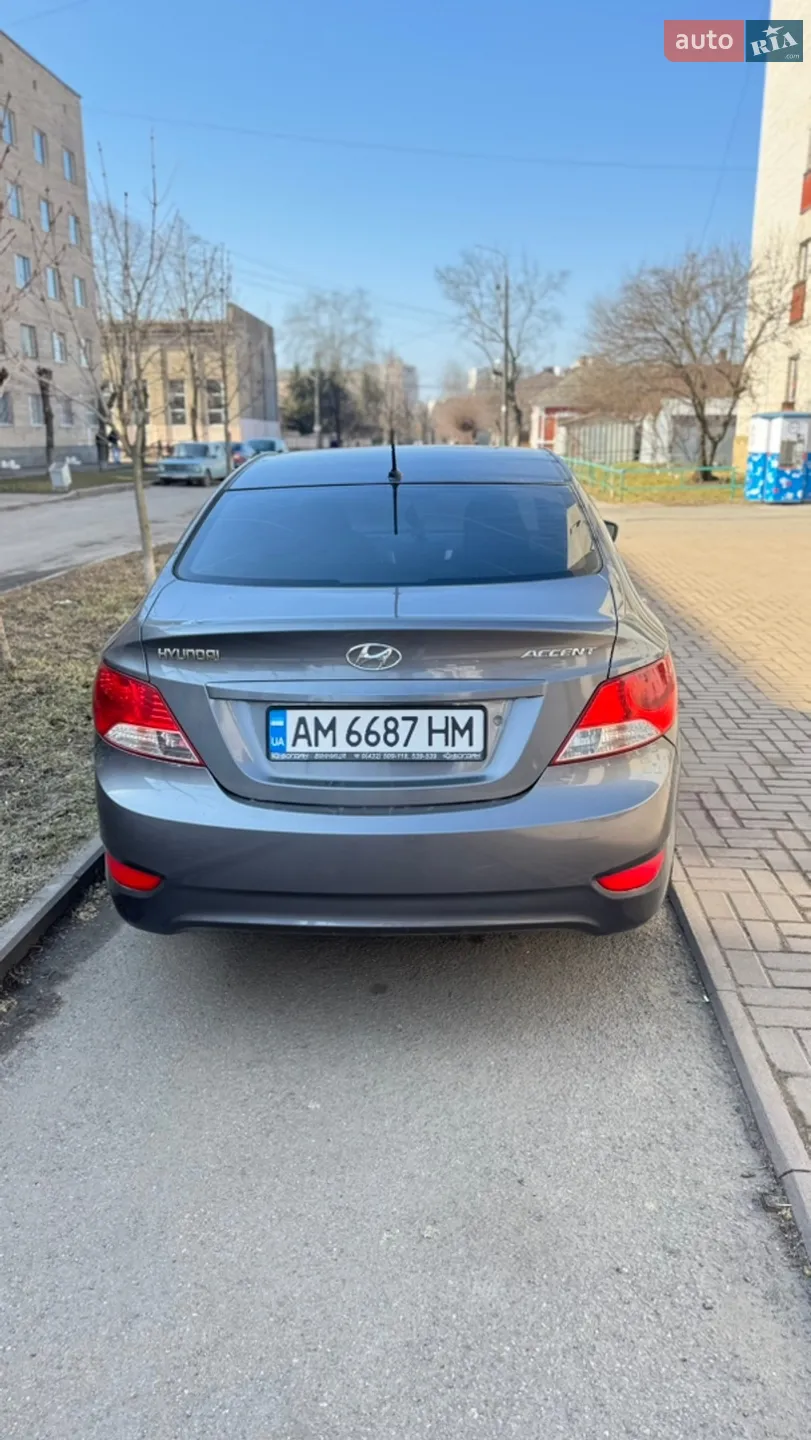 2013 Hyundai Accent - мініатюра 17