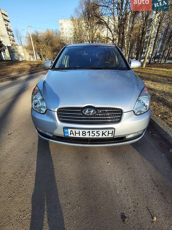 Hyundai Accent 2008