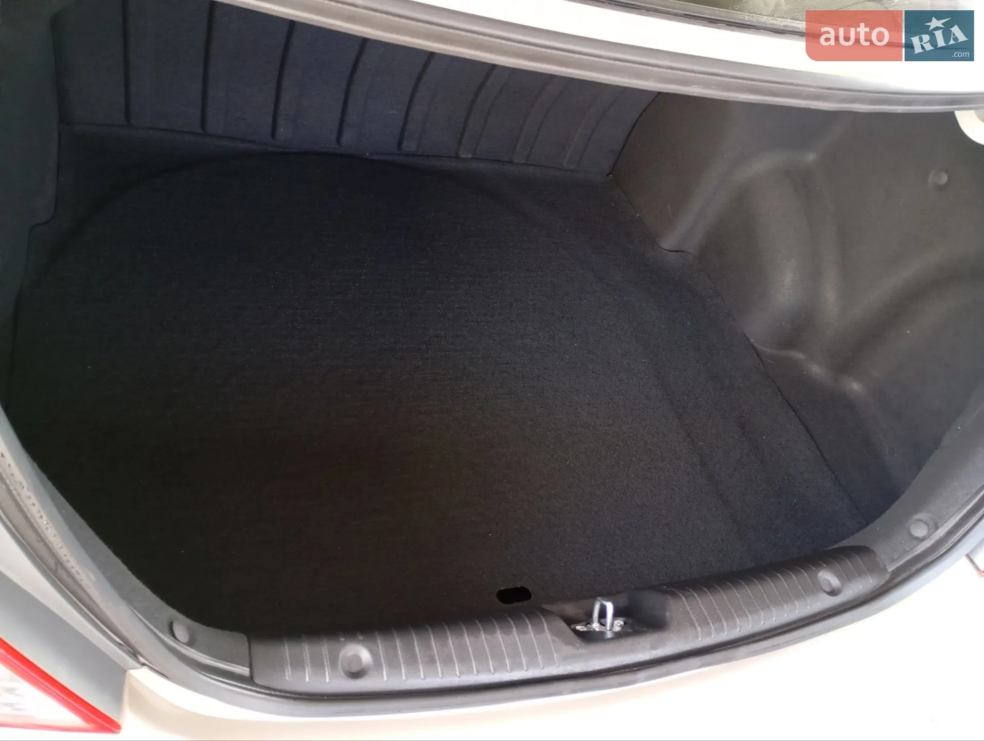 2011 Hyundai Accent - мініатюра 32
