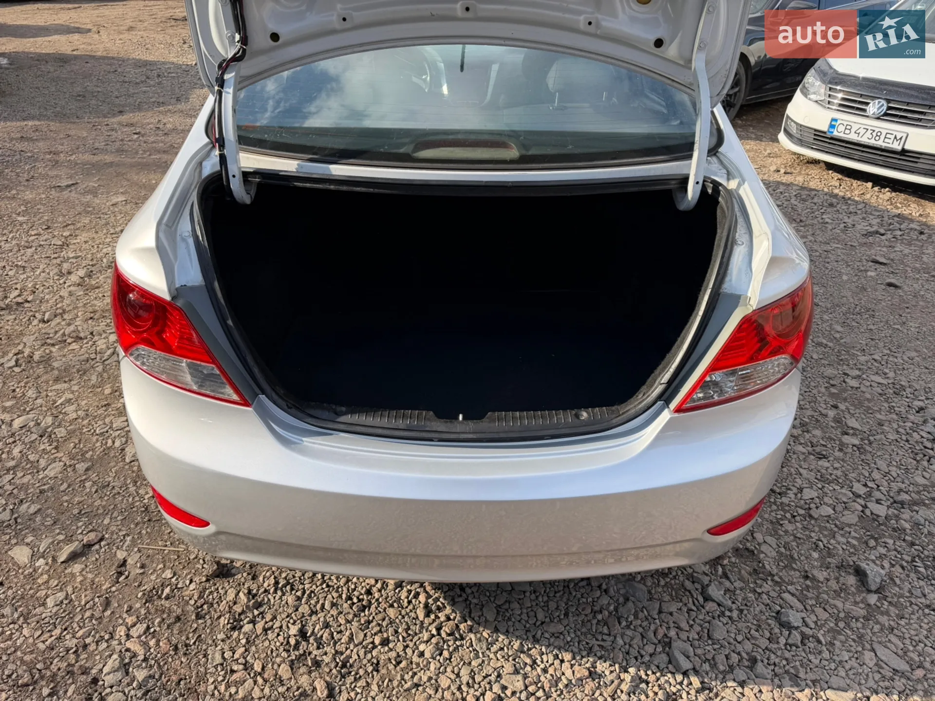 2011 Hyundai Accent - мініатюра 12