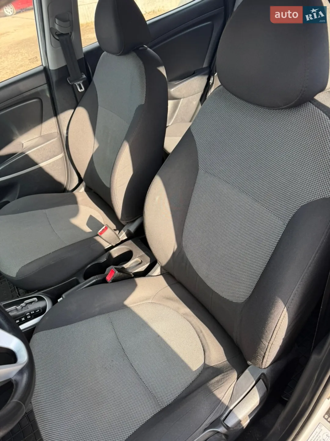 2011 Hyundai Accent - мініатюра 20