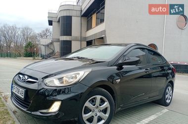 Седан Hyundai Accent 2013 в Запоріжжі