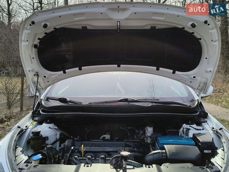 Седан Hyundai Accent 2013 в Луцке
