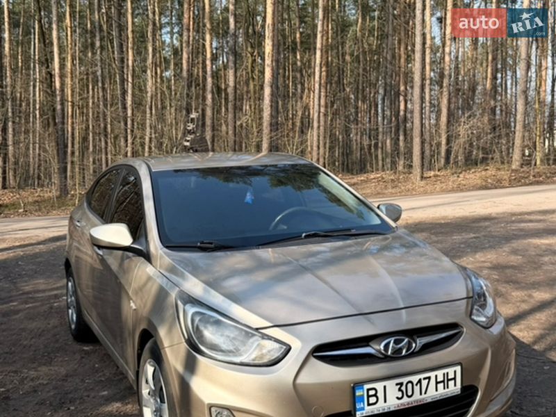 Hyundai Accent 2011 Hyundai Accent 2011