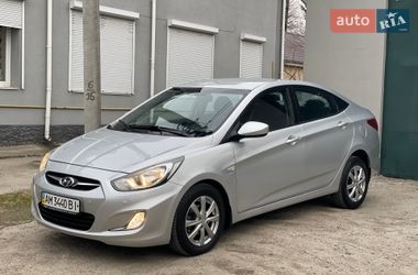 Седан Hyundai Accent 2012 в Виннице