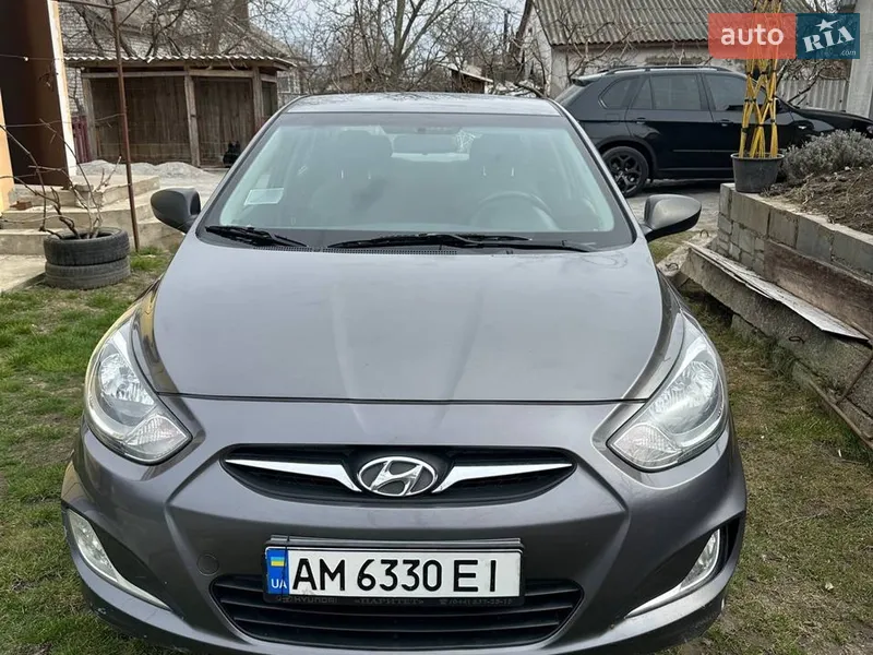 Hyundai Accent