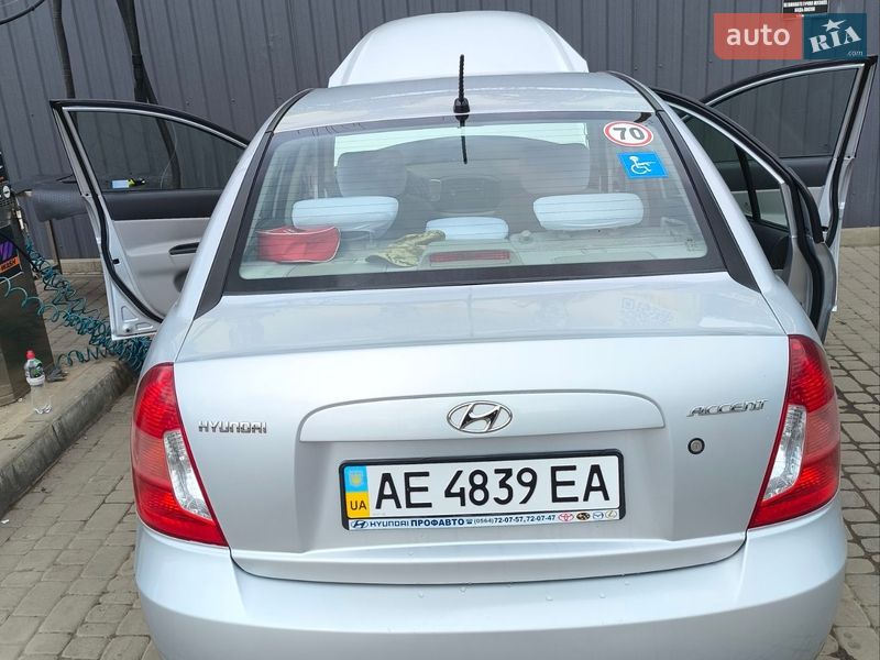 Седан Hyundai Accent 2008 в Кривом Роге фото Седан Hyundai Accent 2008 в Кривом Роге