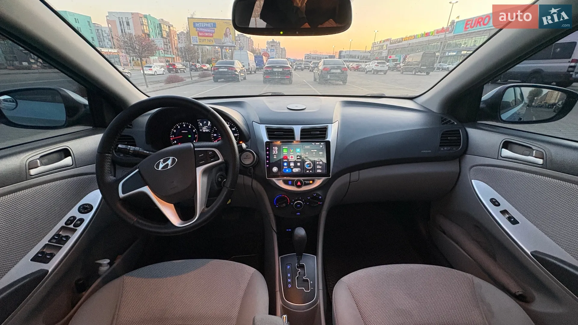 2012 Hyundai Accent - мініатюра 14