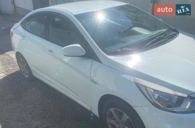 Седан Hyundai Accent 2011 в Киеве