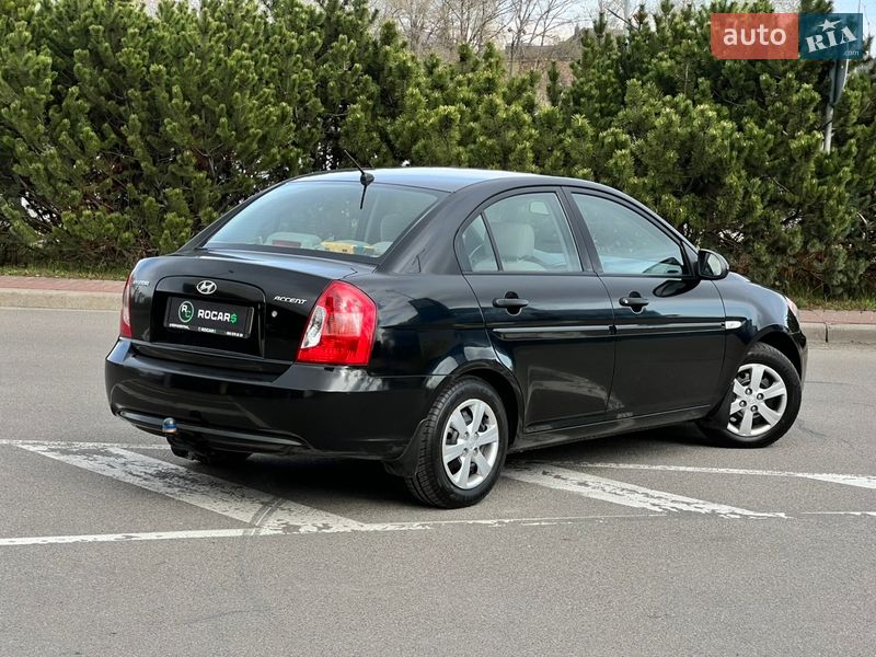 Седан Hyundai Accent 2008 в Киеве