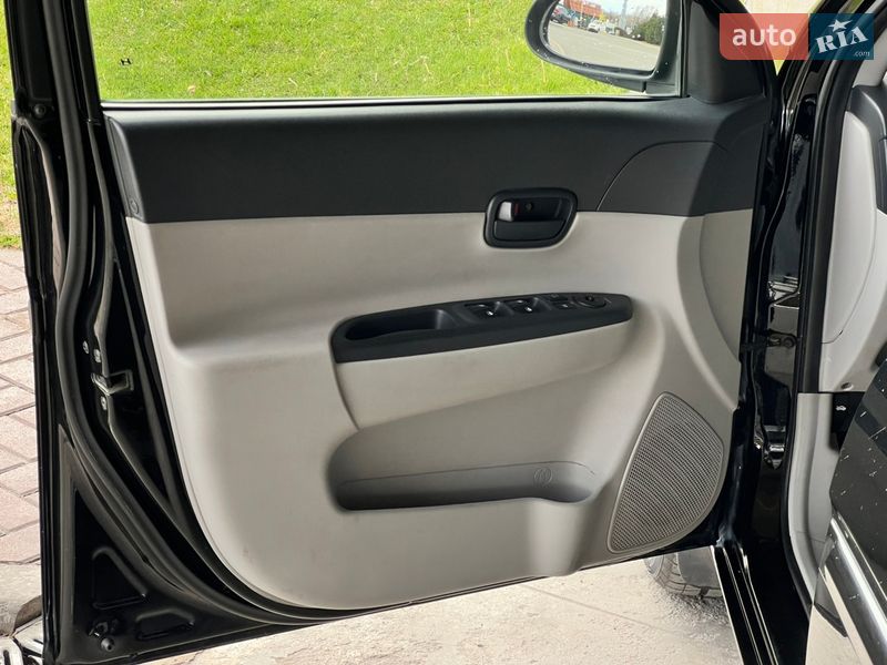 Седан Hyundai Accent 2008 в Киеве