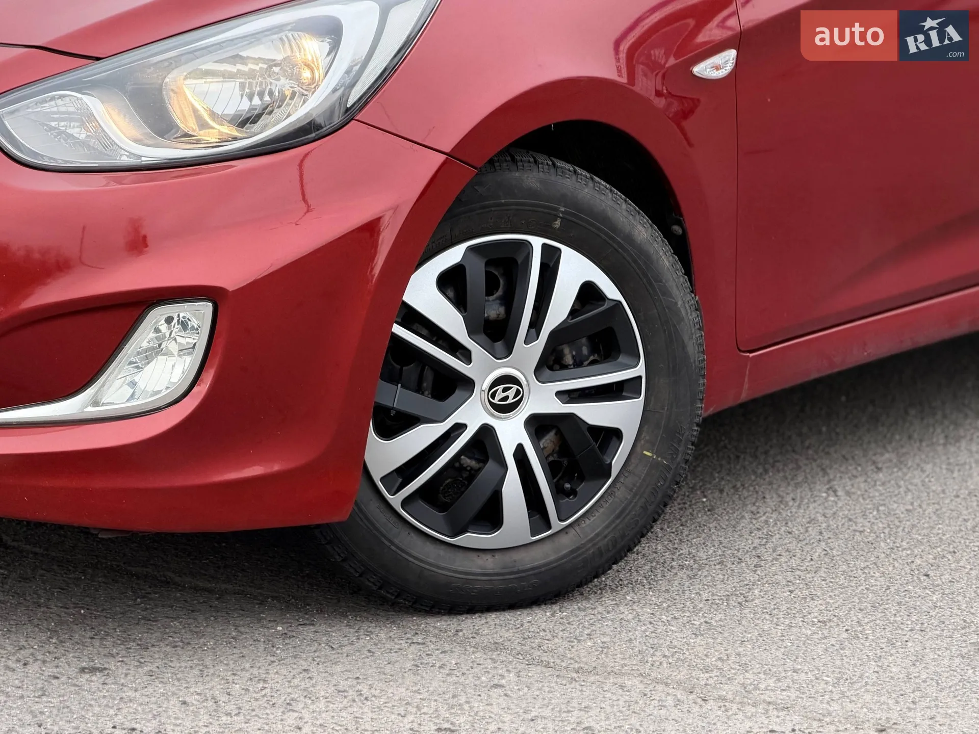 2012 Hyundai Accent - мініатюра 5