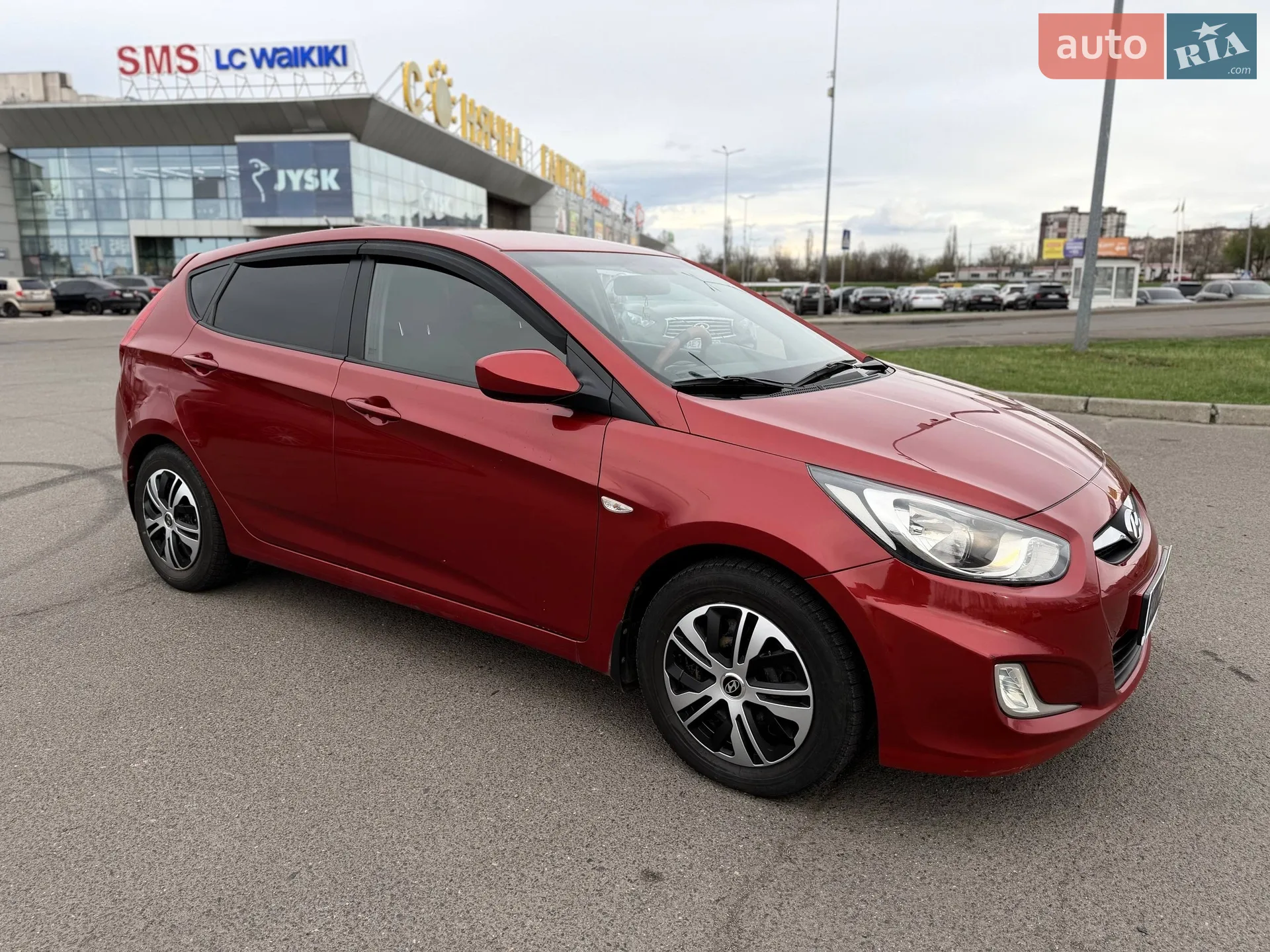2012 Hyundai Accent - мініатюра 17