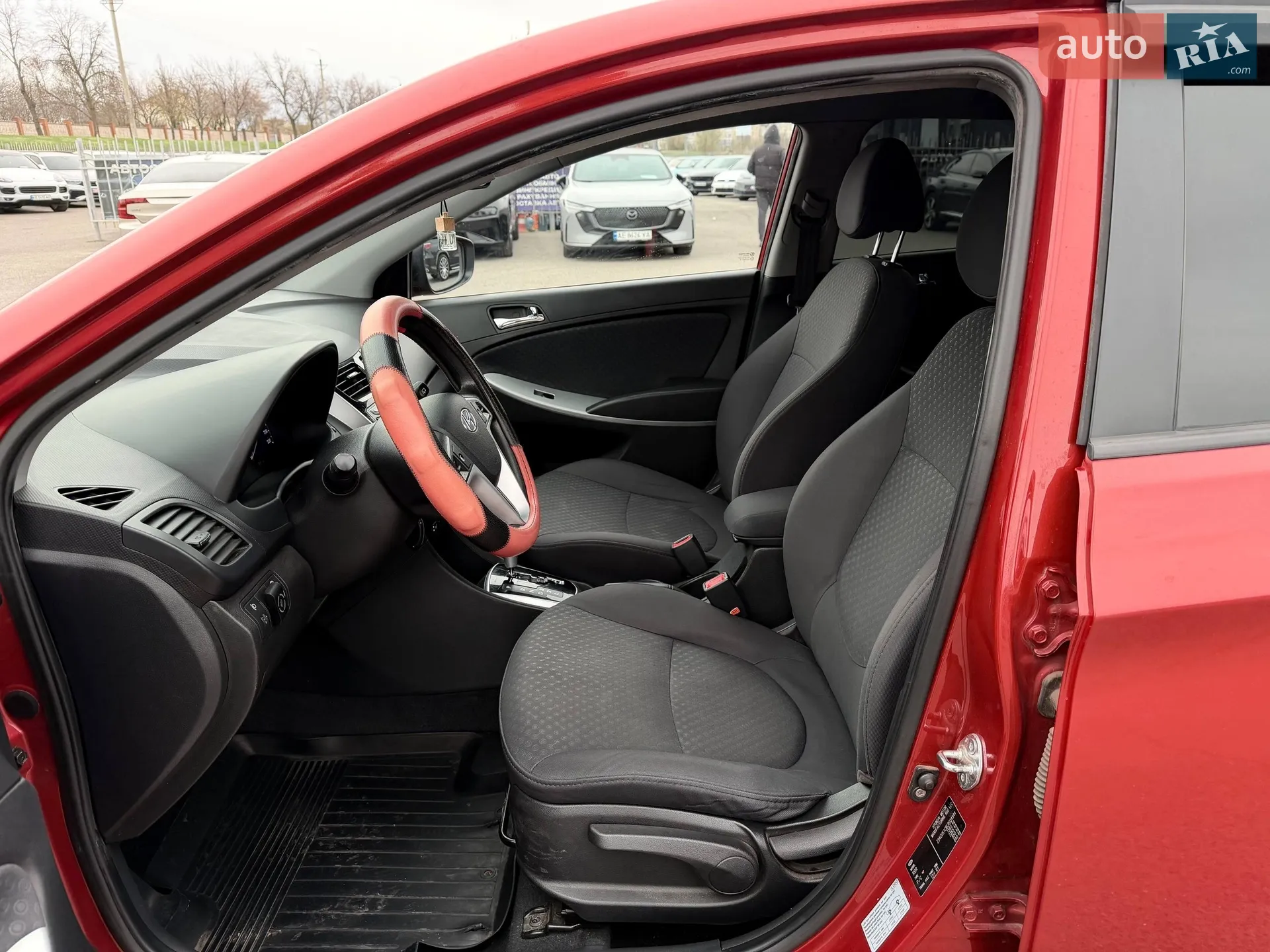 2012 Hyundai Accent - мініатюра 33