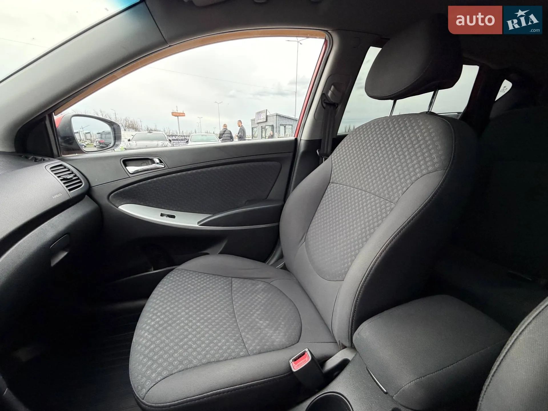 2012 Hyundai Accent - мініатюра 63