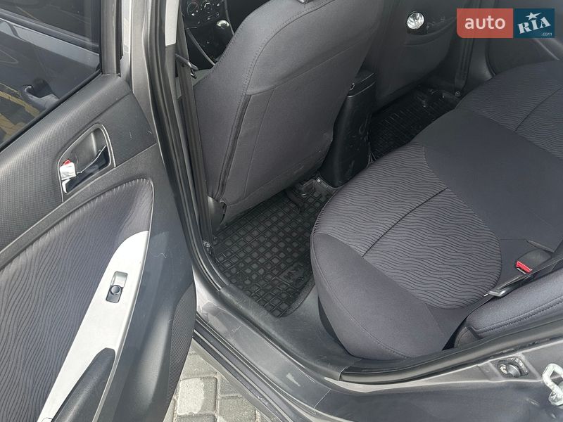 Седан Hyundai Accent 2011 в Харкові