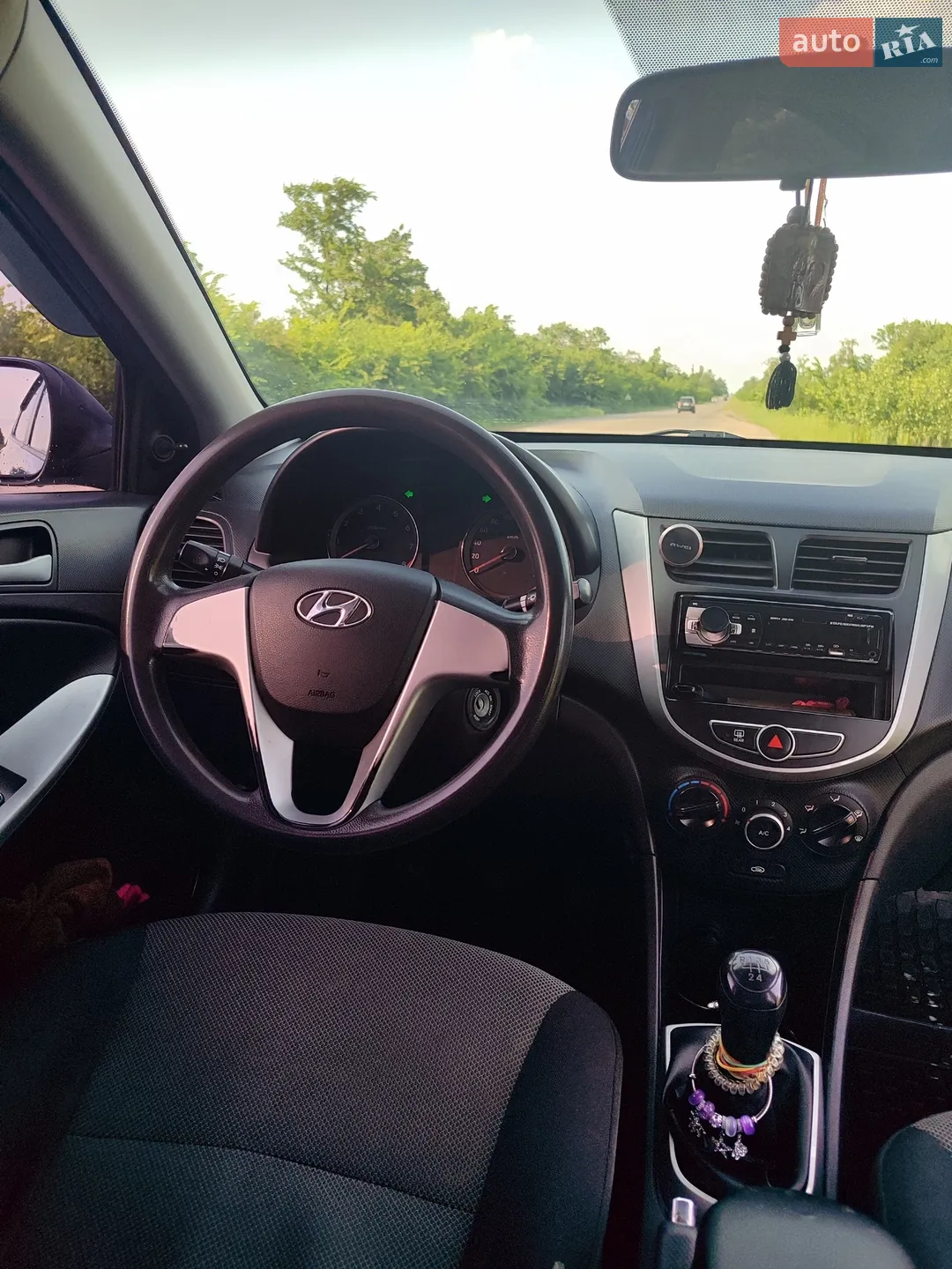 2011 Hyundai Accent - мініатюра 19