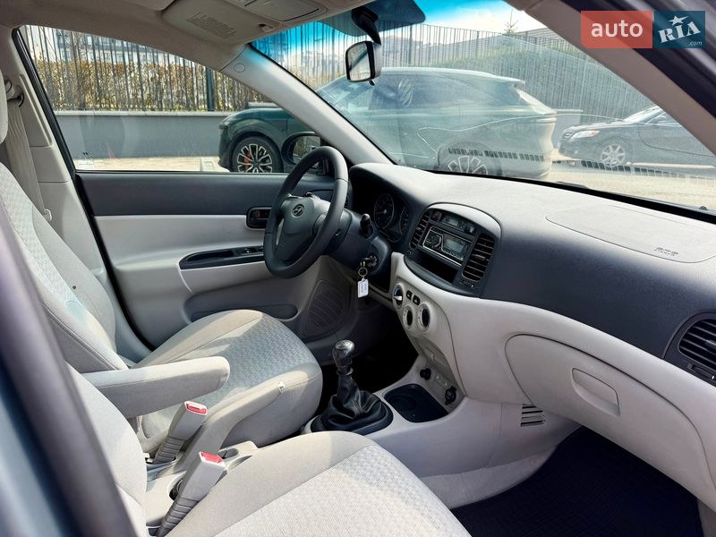 Седан Hyundai Accent 2008 в Киеве