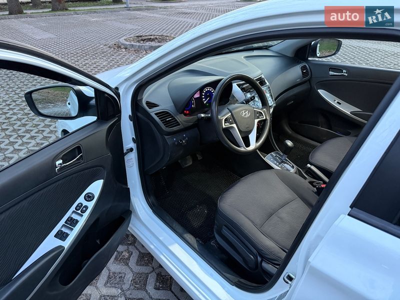 Седан Hyundai Accent 2012 в Харькове