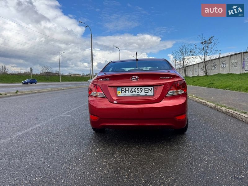 Седан Hyundai Accent 2013 в Одессе фото 4 Седан Hyundai Accent 2013 в Одессе