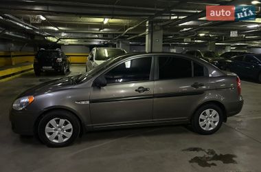 Седан Hyundai Accent 2009 в Дніпрі