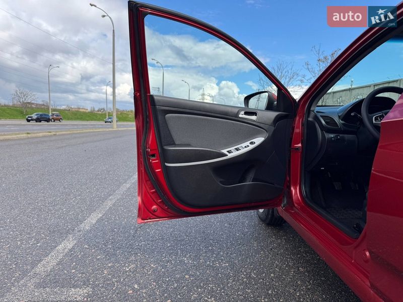 Седан Hyundai Accent 2013 в Одессе фото 17 Седан Hyundai Accent 2013 в Одессе