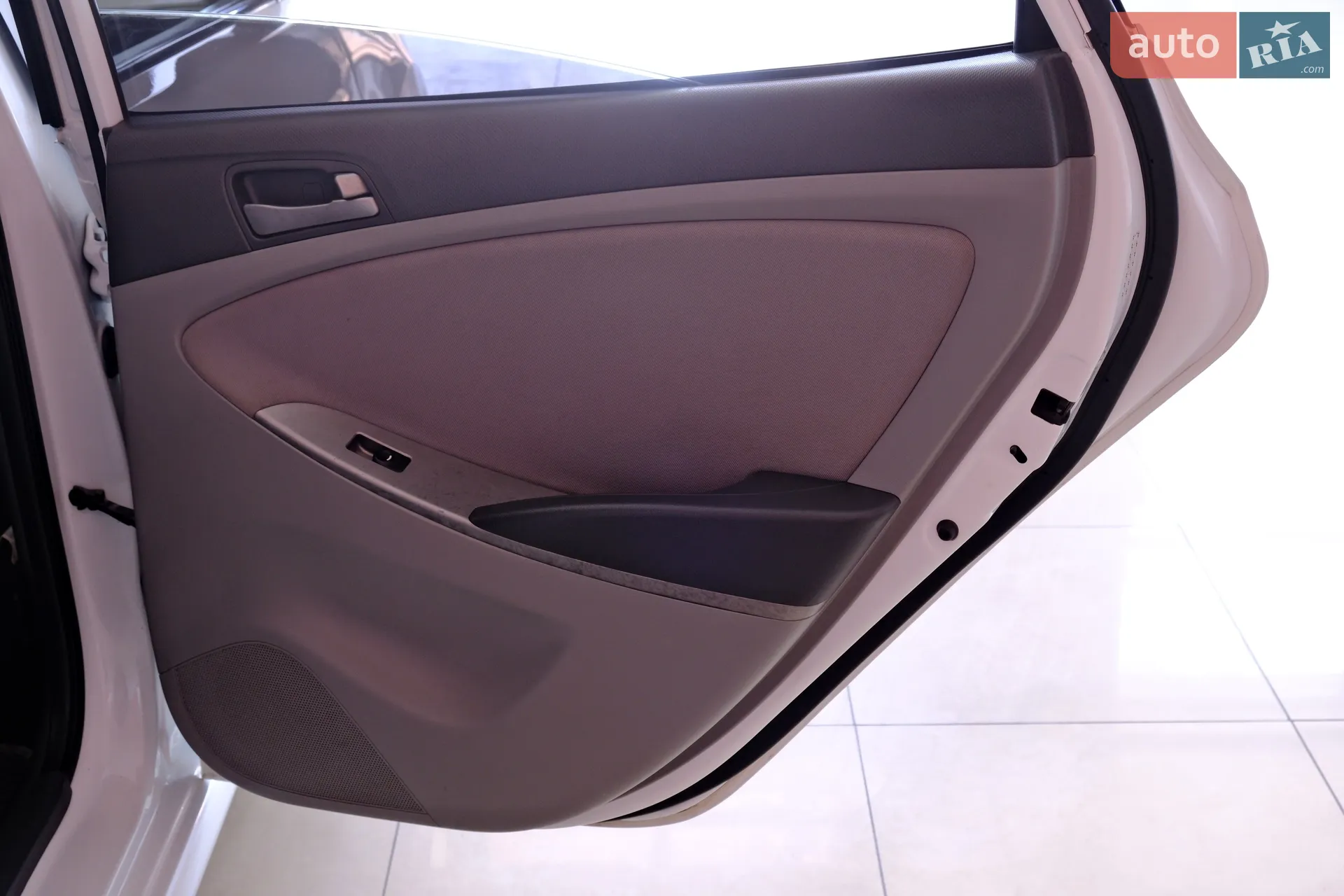2016 Hyundai Accent - мініатюра 28