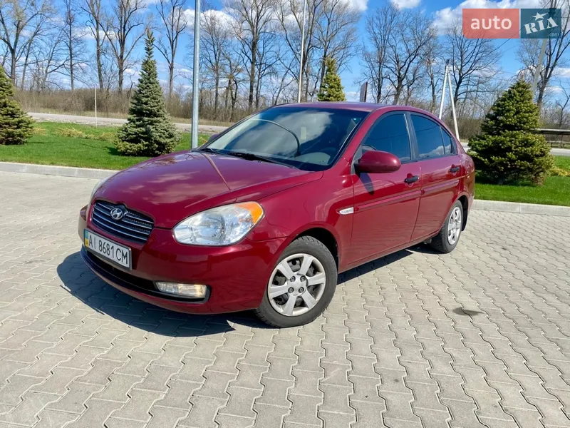 Hyundai Accent