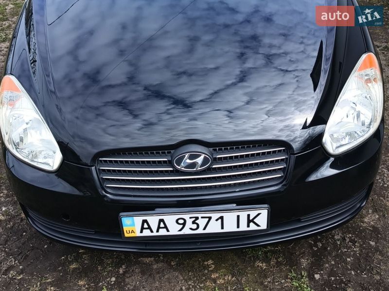 Hyundai Accent 2009