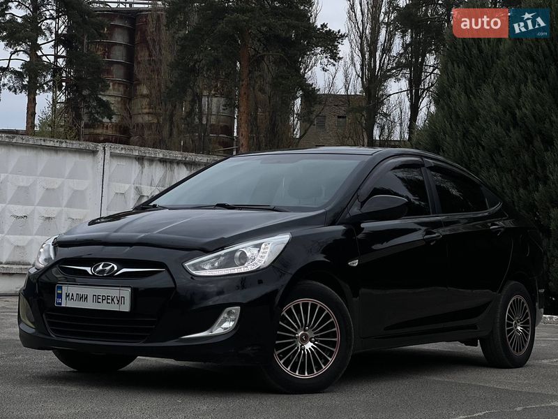 Hyundai Accent 2014