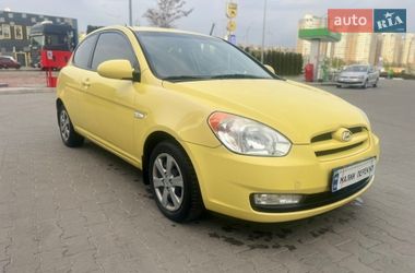 Хэтчбек Hyundai Accent 2008 в Киеве